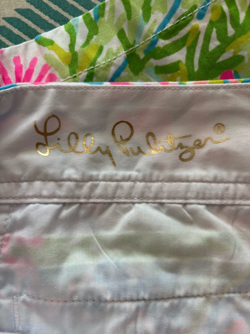 Lilly Pulitzer “Lovers Coral” Callahan shorts 12 - Picture 4 of 6
